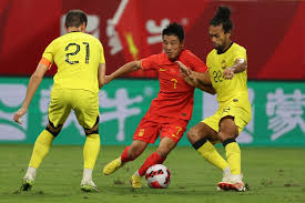 张帅2-0赢球，晋级WTA500查尔斯顿资格赛决胜轮.